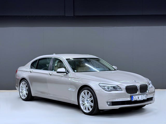 BMW 730 2010