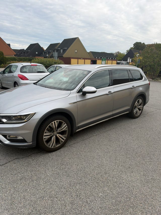 Volkswagen Passat Alltrack 2019 – bild 2
