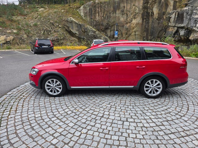 Volkswagen Passat Alltrack 2014 – bild 2