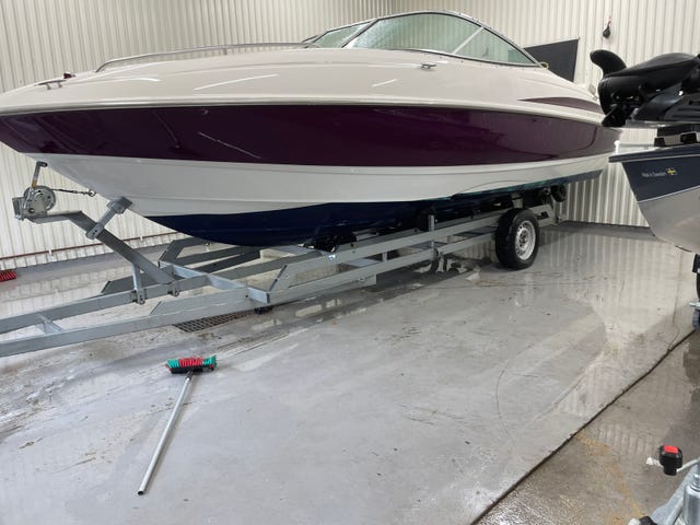 Maxum 2100sc