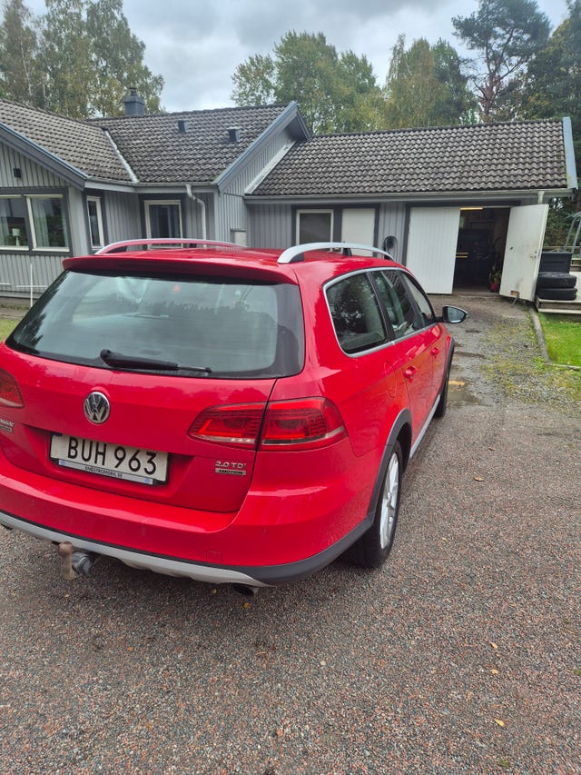 Volkswagen Passat Alltrack 2014 – bild 2
