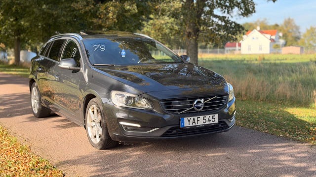 Volvo V60 2016