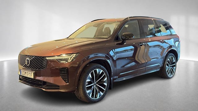 Volvo XC90 2025