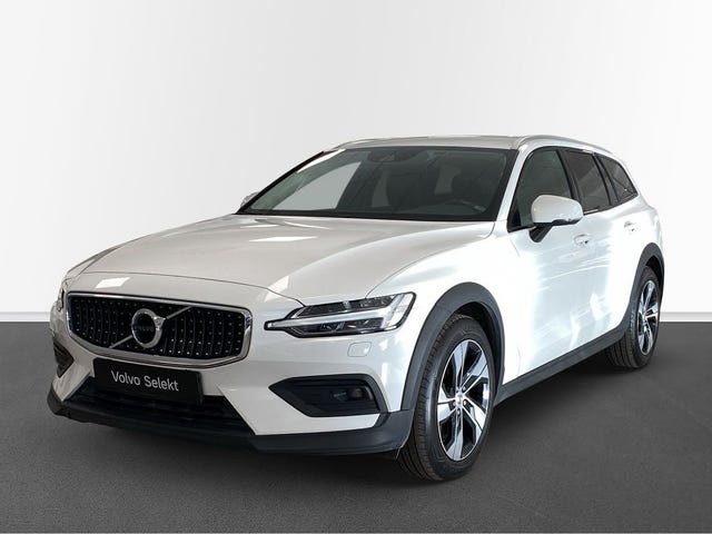 Volvo V60 Cross Country 2022