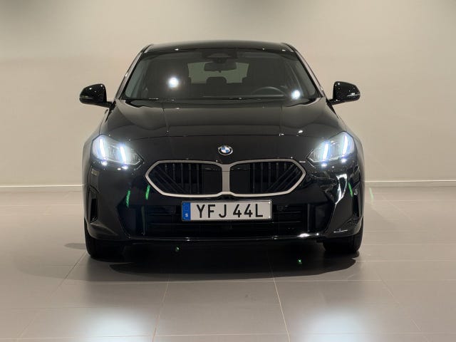 BMW 120 2026 – bild 2