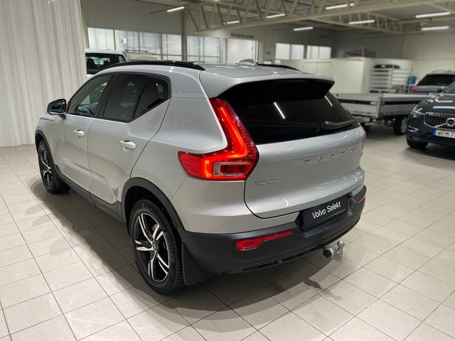 Volvo XC40 2025 – bild 2