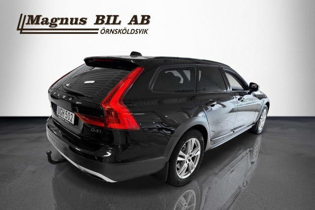 Volvo V90 Cross Country 2018 – bild 4