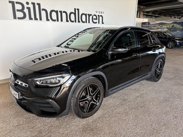 Mercedes-Benz GLA 200 2021