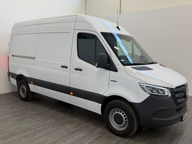 Mercedes-Benz eSprinter 314 2025