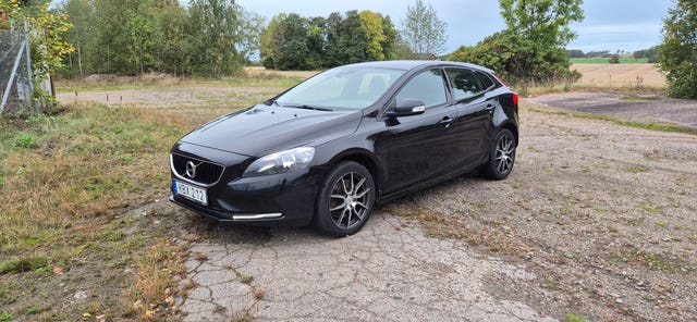 Volvo V40 2018
