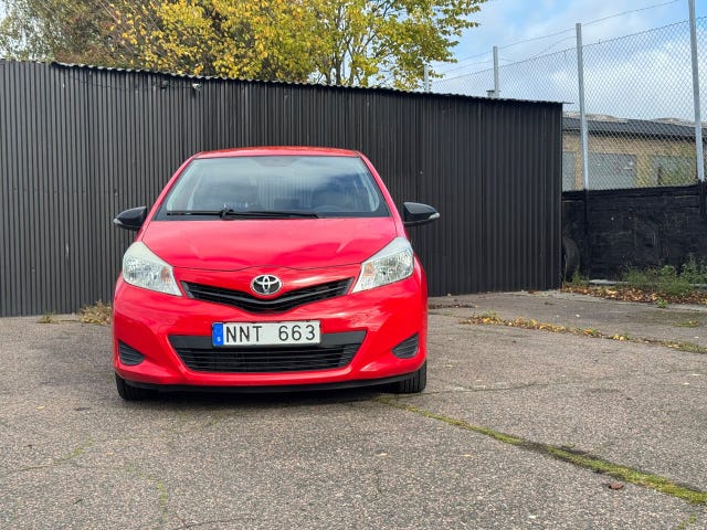 Toyota Yaris 2012