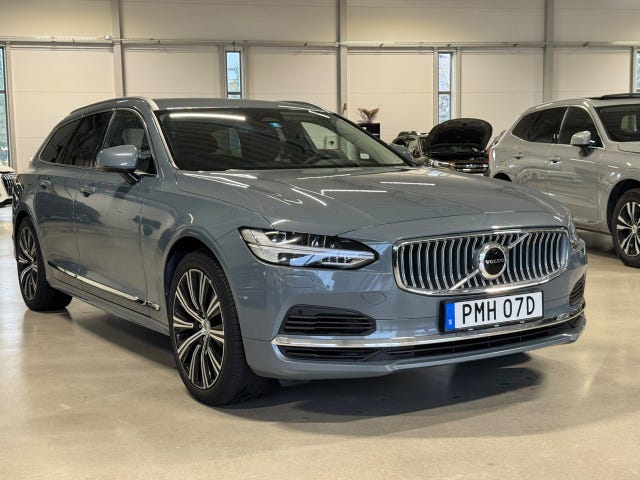Volvo V90 2023