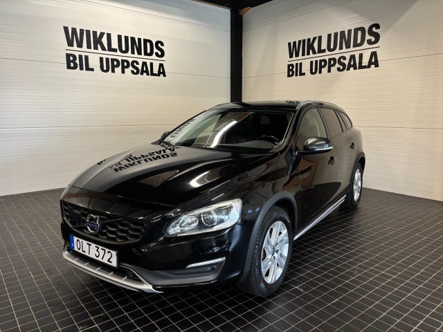 Volvo V60 Cross Country 2016