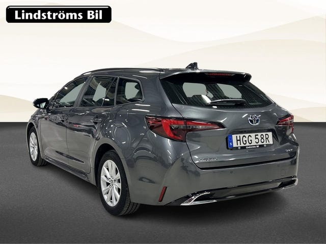 Toyota Corolla 2024 – bild 4