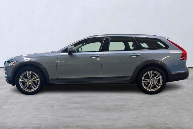 Volvo V90 Cross Country 2018 – bild 2
