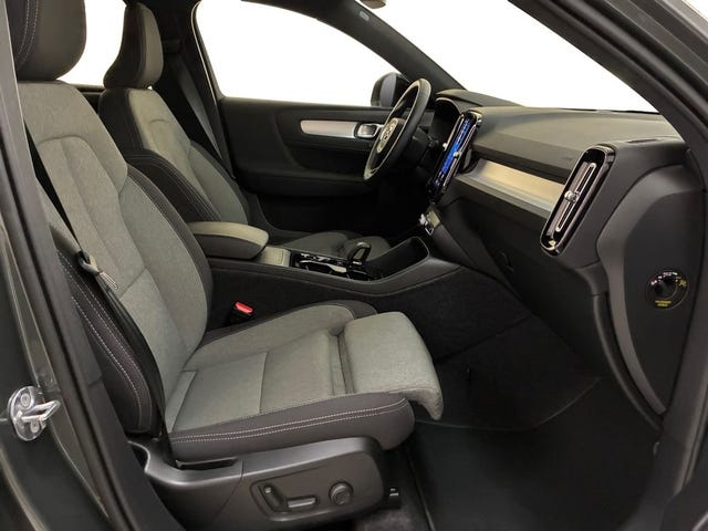 Volvo XC40 2026 – bild 4