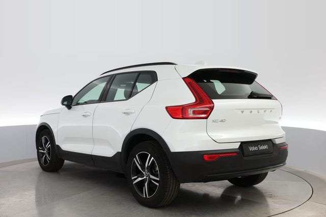 Volvo XC40 2025 – bild 3