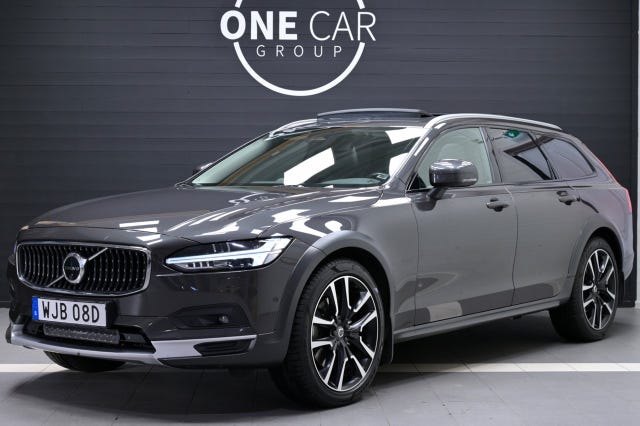 Volvo V90 Cross Country 2022 – bild 2