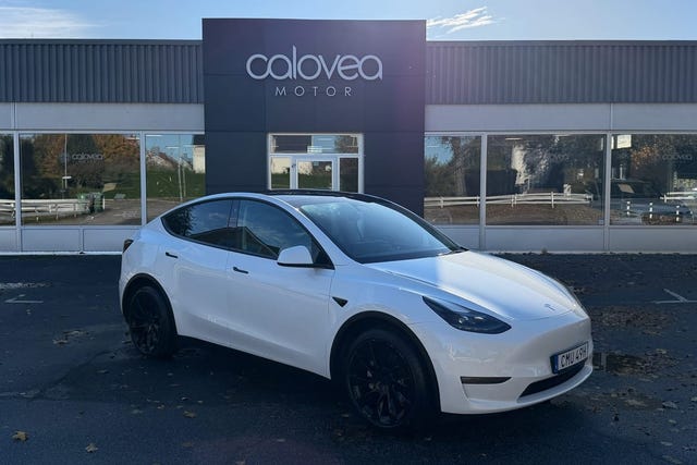 Tesla Model Y 2022