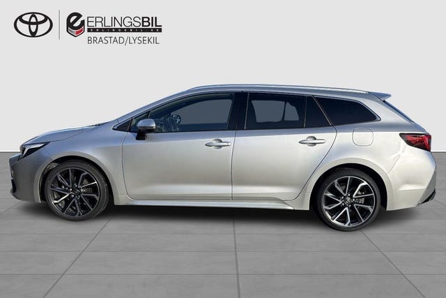 Toyota Corolla 2023 – bild 3