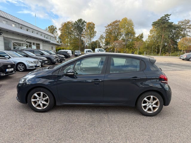 Peugeot 208 2016