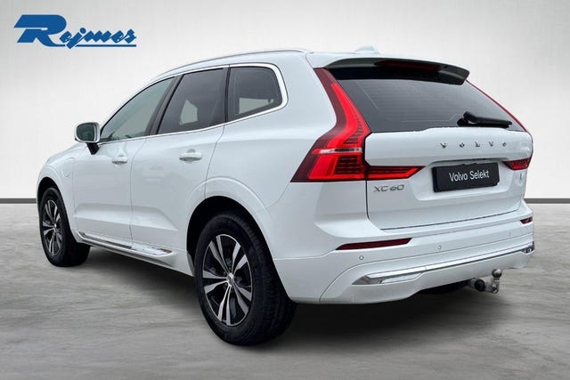 Volvo XC60 2024 – bild 2