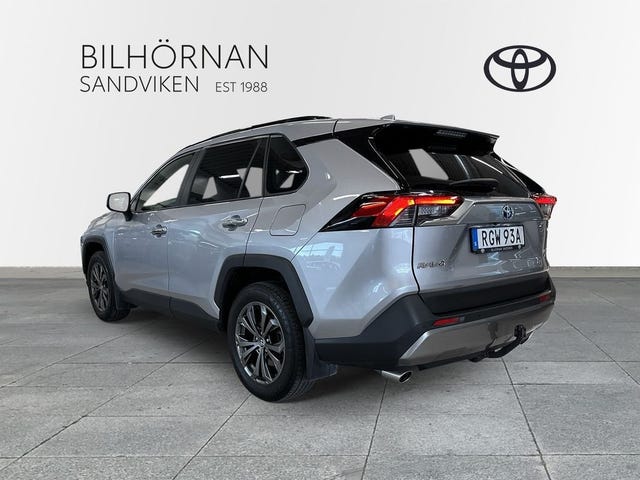 Toyota RAV4 2023 – bild 3