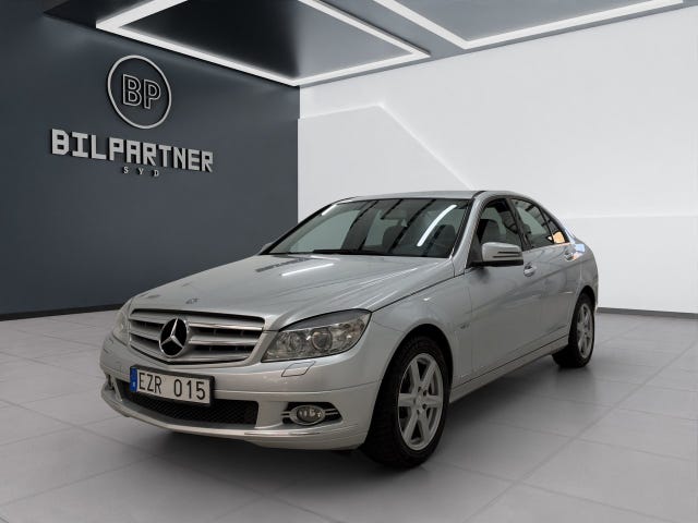 Mercedes-Benz C220 2011