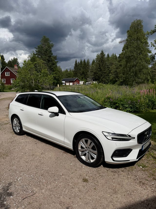 Volvo V60 2019