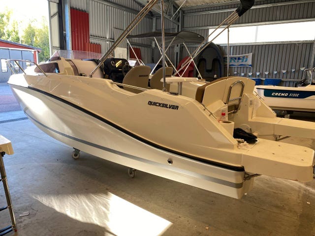 Quicksilver 555 Cabin ny 2023 med Mercury F115 CT