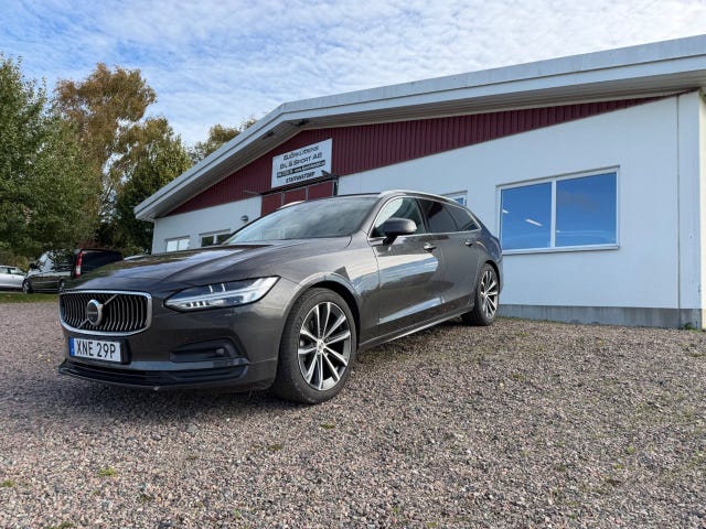 Volvo V90 2021