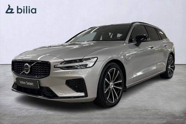 Volvo V60 2025