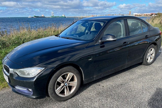 BMW 318d 2015