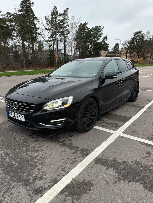 Volvo V60 2014