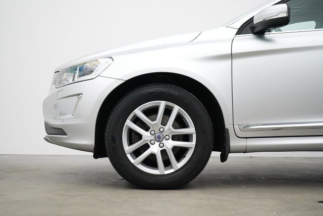 Volvo XC60 2017 – bild 2