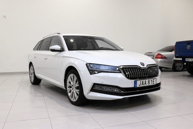 Skoda Superb 2023