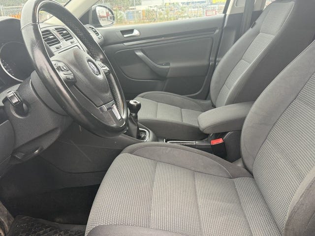 Volkswagen Golf I — bild 11 av 11