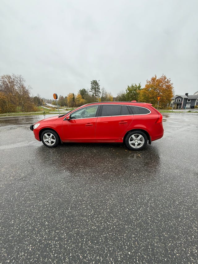 Volvo V60 2012