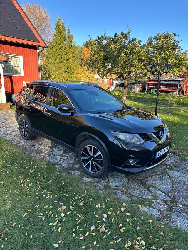 Nissan X-Trail 2015