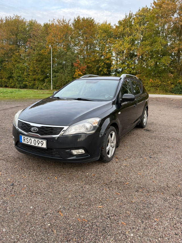 Kia Ceed 2011