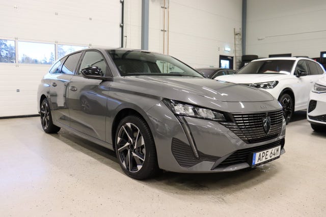 Peugeot 308 SW 2025 – bild 2