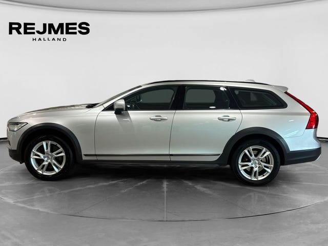 Volvo V90 Cross Country 2018 – bild 3