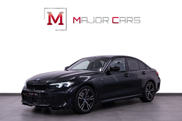 BMW 330e 2024