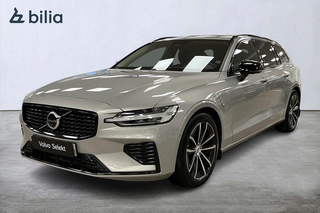 Volvo V60 2025