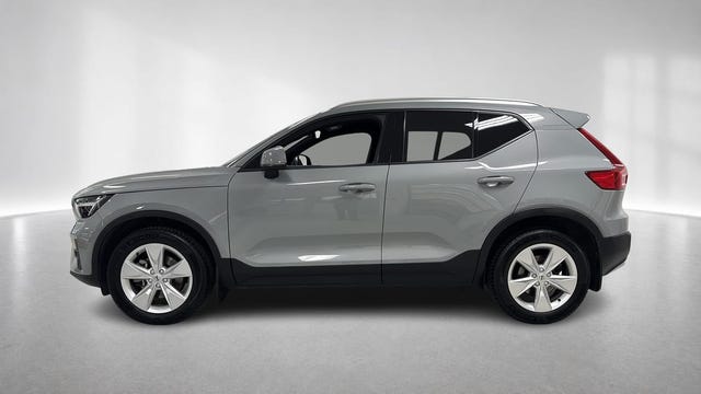 Volvo XC40 2024 – bild 3