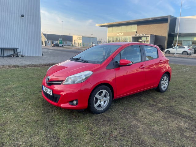 Toyota Yaris 2012