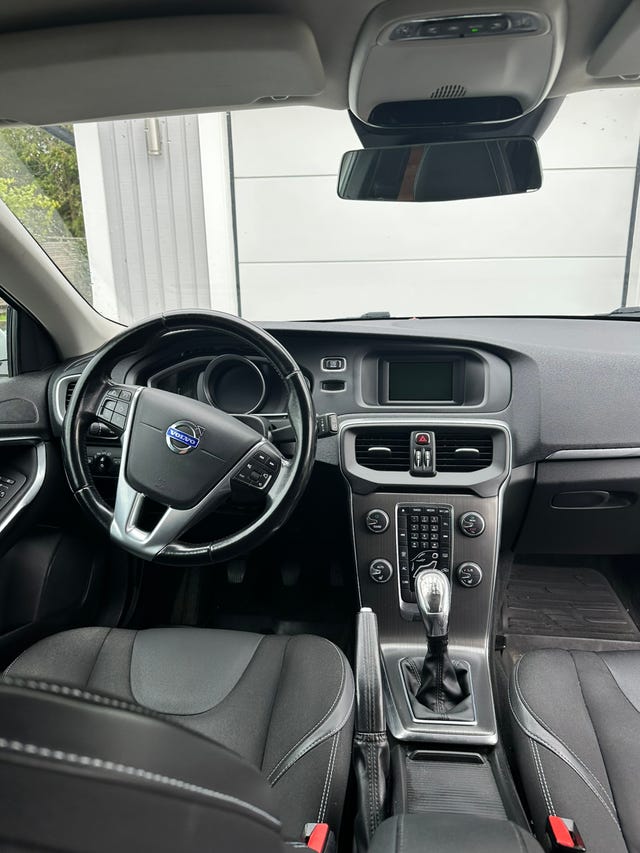 Volvo V40 2013 – bild 4
