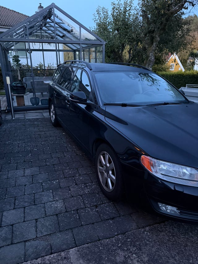 Volvo V70 2014