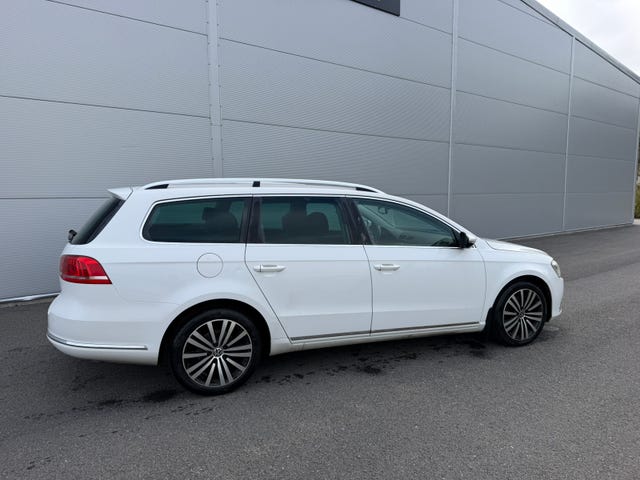 Volkswagen Passat 2012 – bild 3