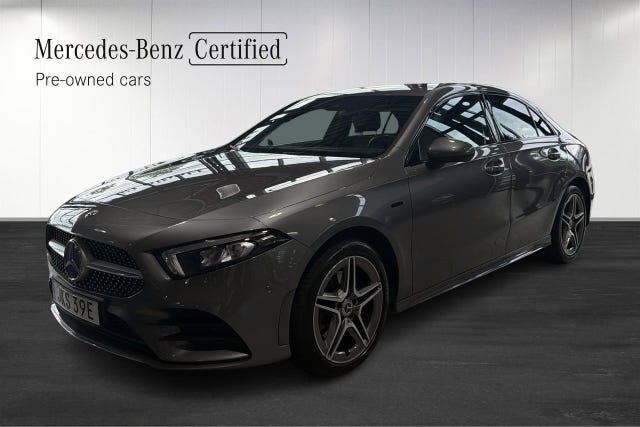 Mercedes-Benz A250 2021